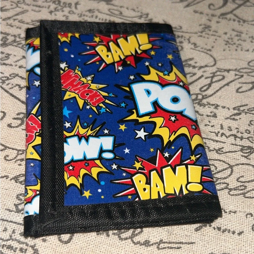Comic book style wallet with multiple pockets #comic #gaming